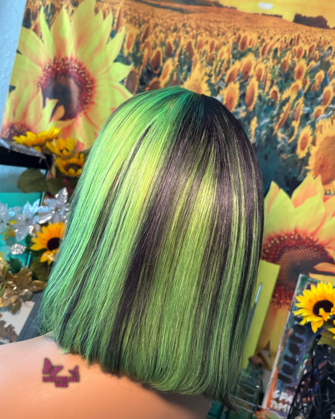 14 Inch Green And Black Bob Lace Wig
