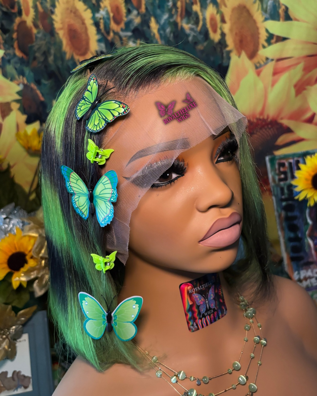 14 Inch Green And Black Bob Lace Wig
