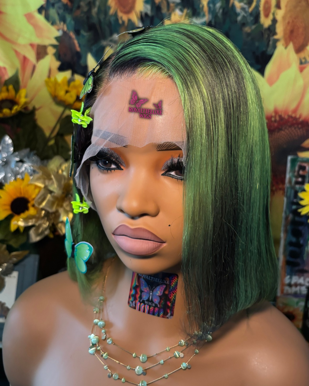14 Inch Green And Black Bob Lace Wig